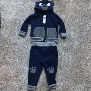 Mini B 12 month bear sweatshirt set